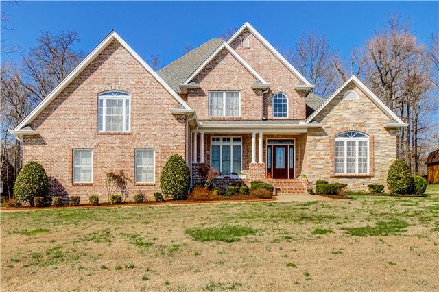 2906 Lisa Drive Springfield, TN 37172 - Photo 1 of 20 All Brick Custom Home on 1 acre lot!