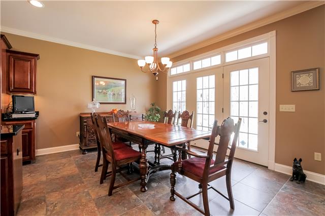 2906 Lisa Drive Springfield, TN 37172 - Photo 17 of 20 Tiled Breakfast Nook with views of patio