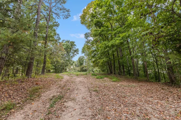 $525,000 | 5192 Whitlow Mountain Road, Ashland City, TN 37015
