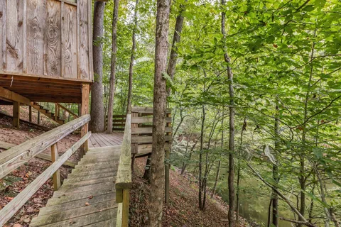 $525,000 | 5192 Whitlow Mountain Road, Ashland City, TN 37015
