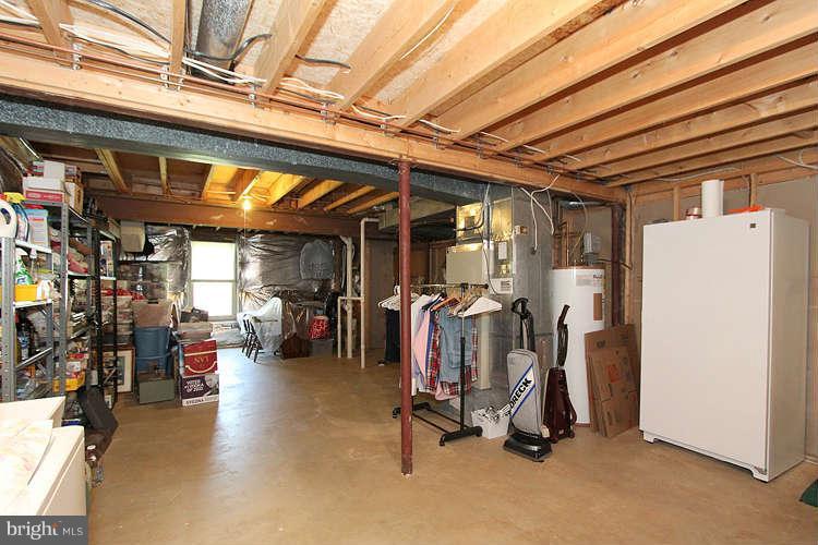 20604 Bell Bluff Road Gaithersburg, MD 20882 - Photo 26 of 30 Create your own ManCave with rough-in plumbing.