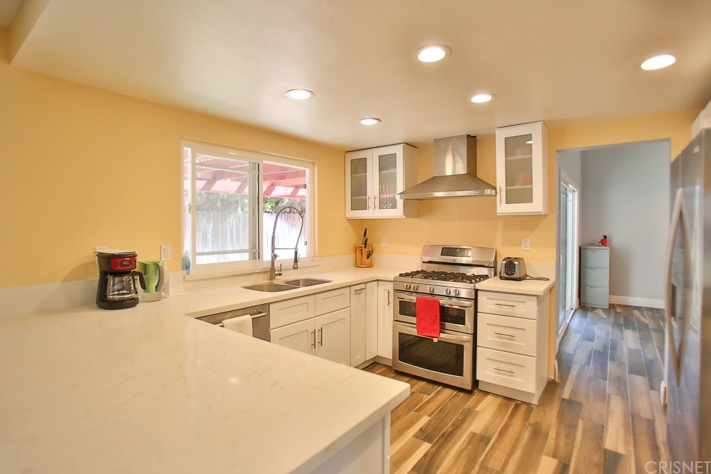 2763 Scarborough Place Riverside, CA 92503 - Photo 9 of 21