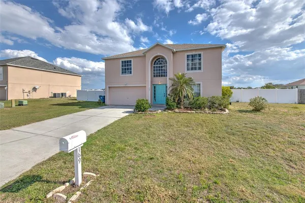 $424,000 | 169 Vista View Avenue, Eagle Lake, FL 33839