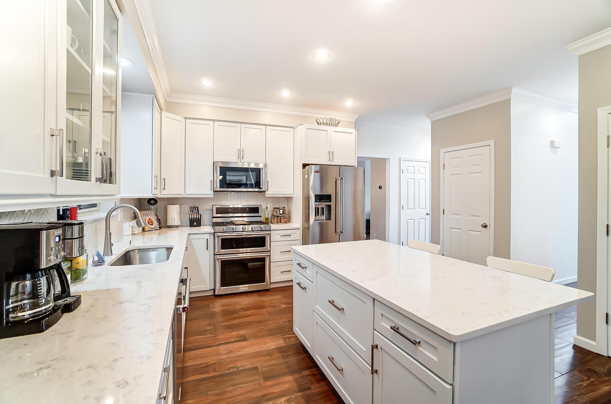 5674 Steward Road Galena, OH 43021 - Photo 26 of 82 New kitchen