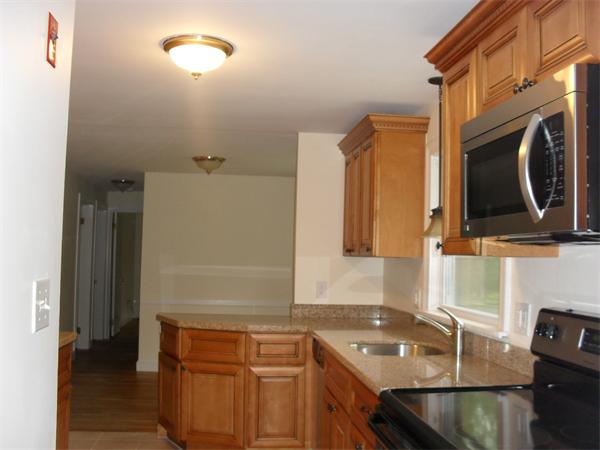 44 Shaw Farm Road Holliston, MA 01746 - Photo 3 of 15 Gallery Image 3
