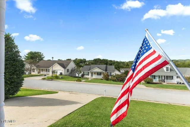 $337,900 | 109 Violet Lane, Bluff City, TN 37618