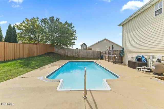 $337,900 | 109 Violet Lane, Bluff City, TN 37618