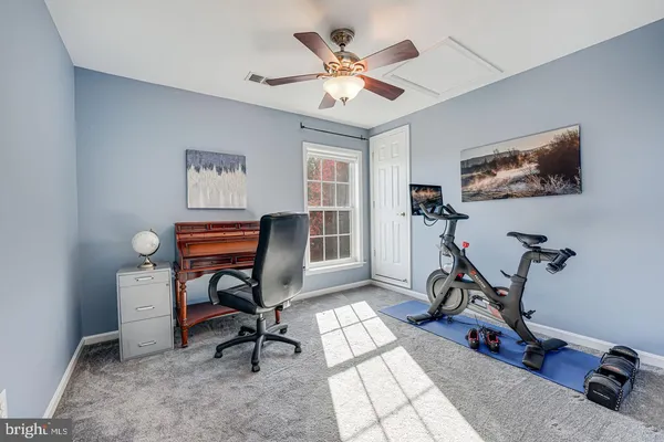 $3,500 | 7150 Huntley Creek Place, Alexandria, VA 22306