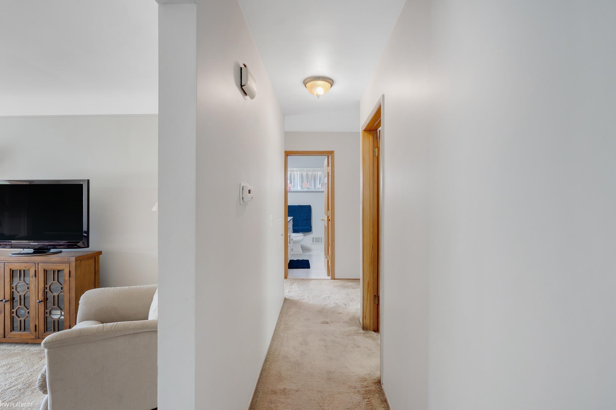 29345 Ridgefield Avenue Warren, MI 48088 - Photo 20 of 31