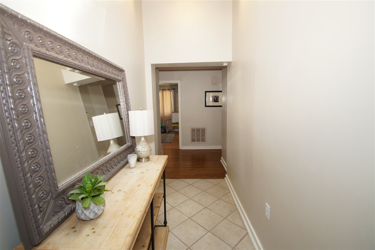 3976 Roxbury Road Jackson, MS 39211 - Photo 3 of 23 Photo 3