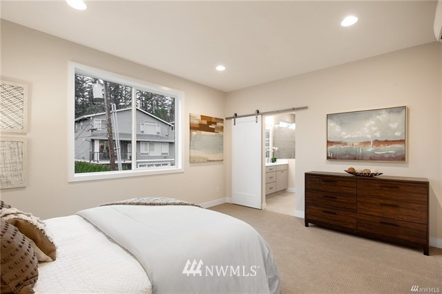 10312 Northeast 189th Street, Unit B Bothell, WA 98011 - Photo 9 of 11 Gallery Image 9
