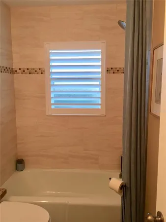 $4,000 | 2181 Pueblo Circle, Unit V21, Sarasota, FL 34231