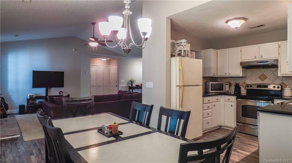 203 Canadice Road Huntersville, NC 28078 - Photo 3 of 24 Gallery Image 3