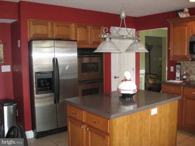 308 Miles Road Essex, MD 21221 - Photo 12 of 21 Kitchen #2
