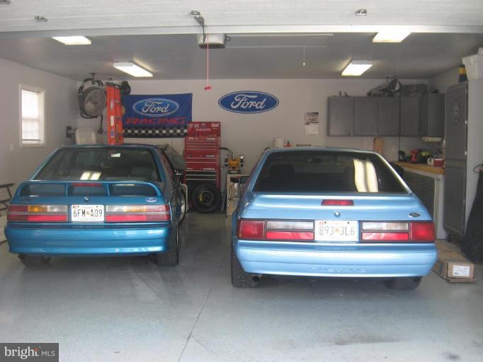 308 Miles Road Essex, MD 21221 - Photo 20 of 21 Garage 2