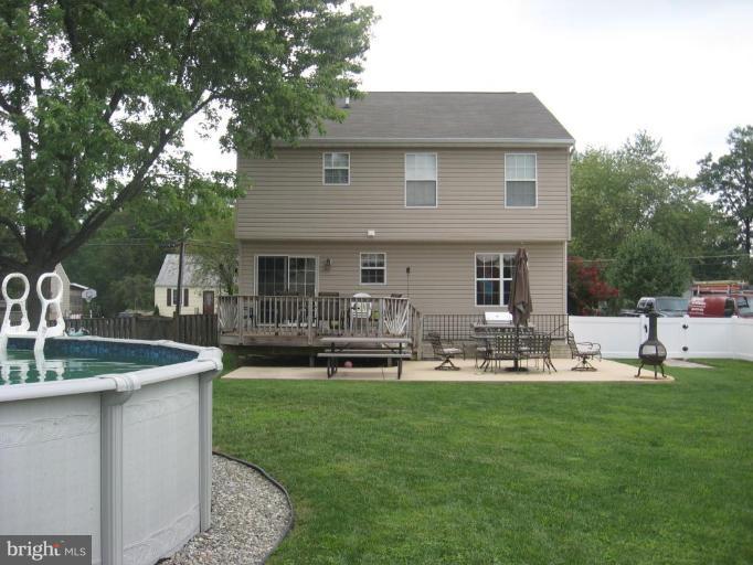 308 Miles Road Essex, MD 21221 - Photo 4 of 21 Exterior (Rear)