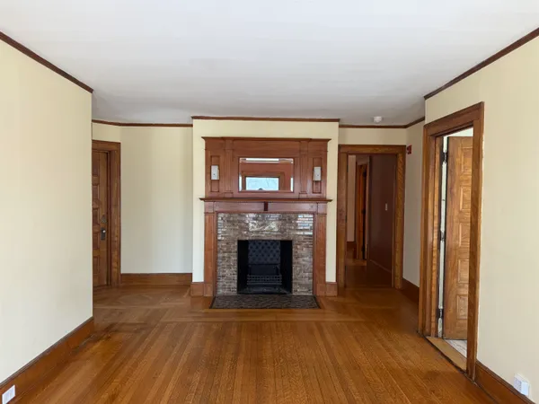 $1,900 | 152 Prospect Street, Unit A, Franklin, NH 03235