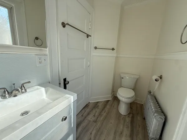 $1,900 | 152 Prospect Street, Unit A, Franklin, NH 03235
