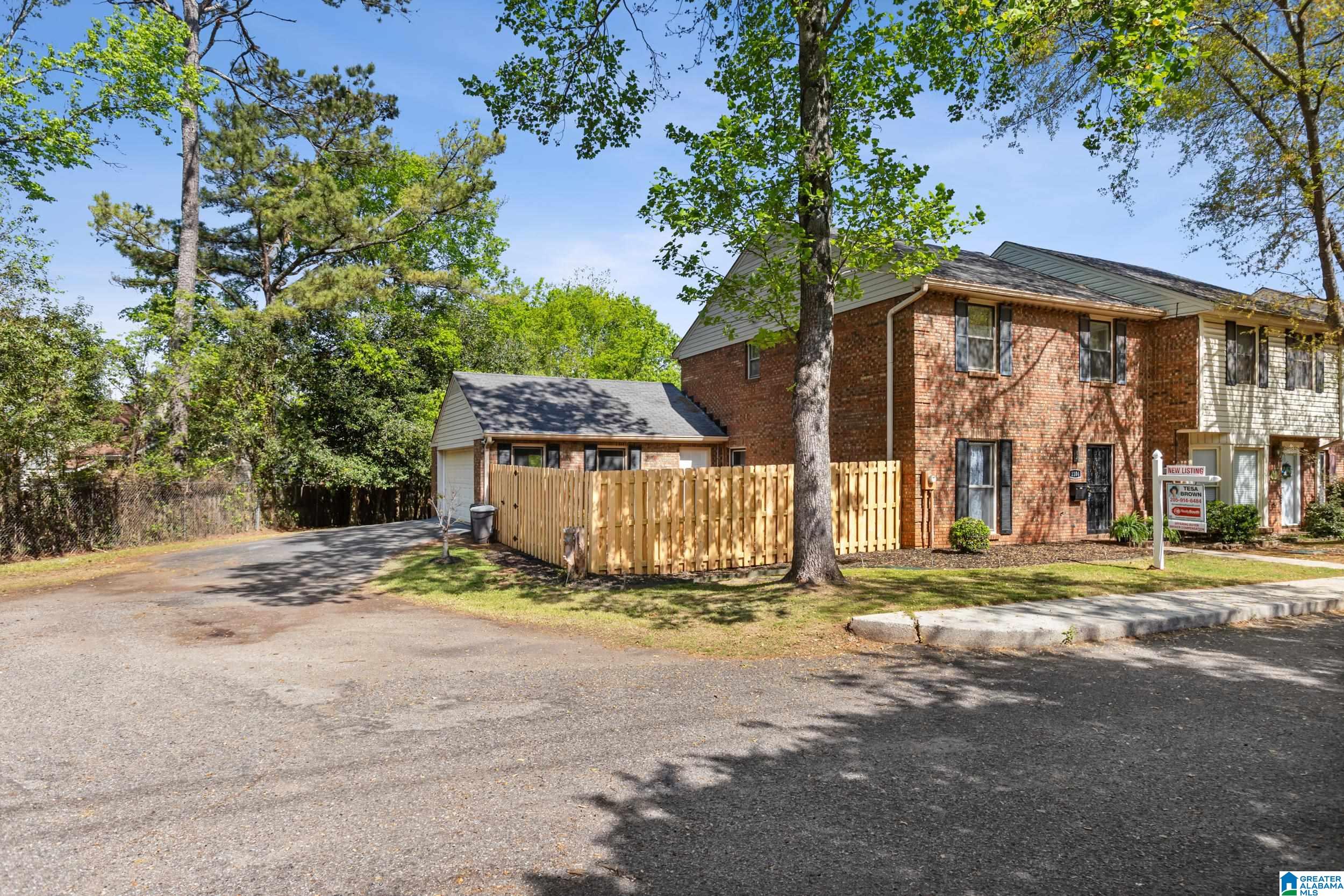 1104 Springville Road Birmingham, AL 35215 - Photo 5 of 43
