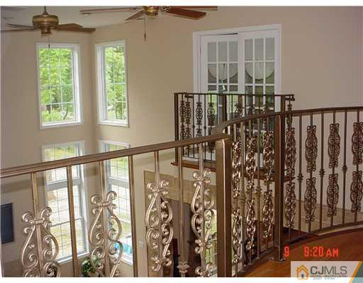 24 Freeman Street Edison, NJ 08820 - Photo 14 of 18 Gallery Image 14