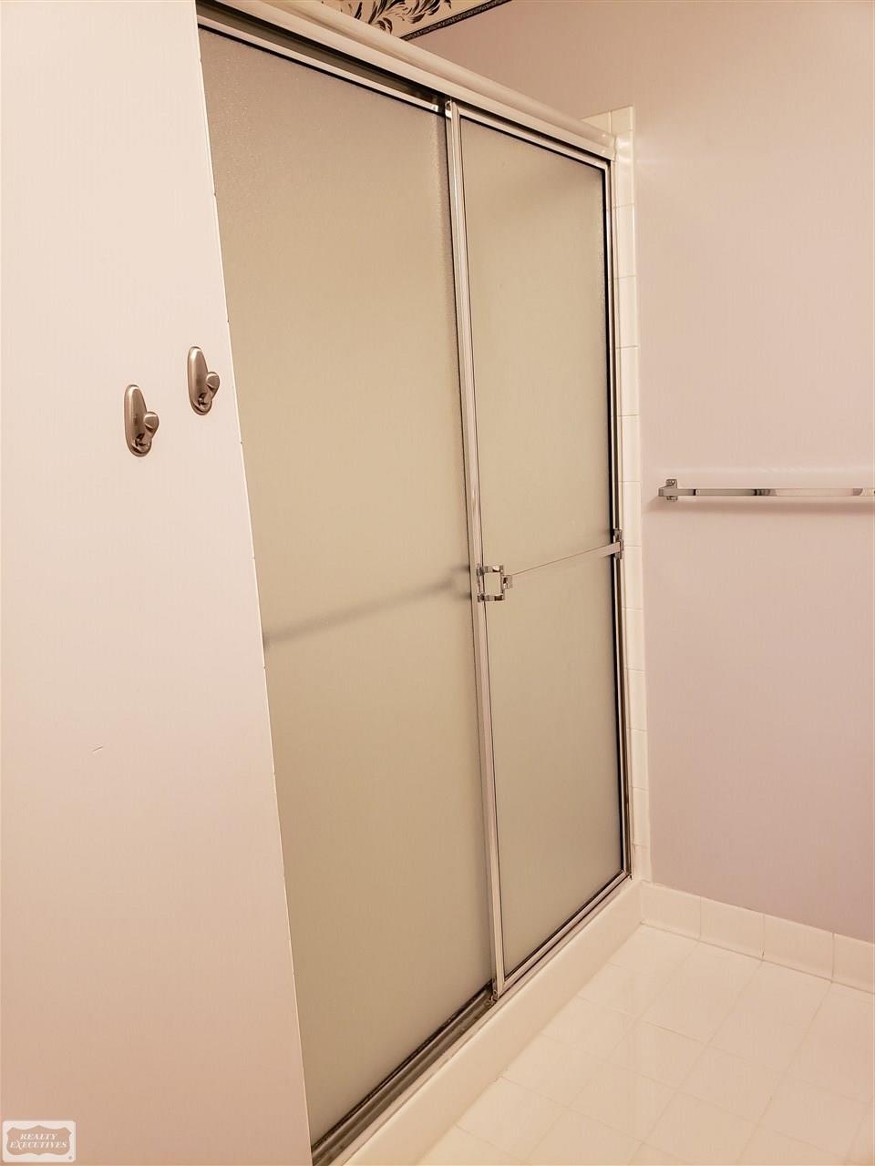 45697 Heather Ridge Drive, Unit 220 Macomb, MI 48044 - Photo 14 of 24