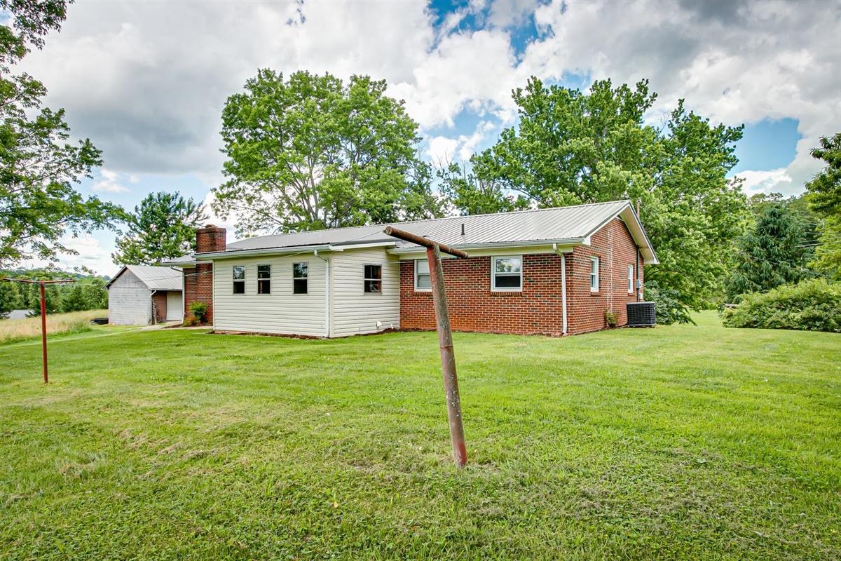 159 Rock House Road Jonesborough, TN 37659 - Photo 29 of 35 33-Rock House-31