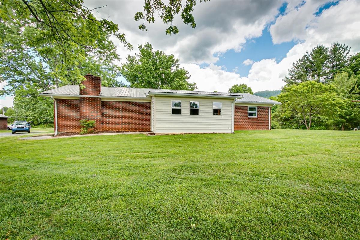 159 Rock House Road Jonesborough, TN 37659 - Photo 32 of 35 36-Rock House-34