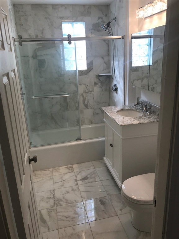 65 Conwell Avenue, Unit 3 Somerville, MA 02144 - Photo 7 of 12