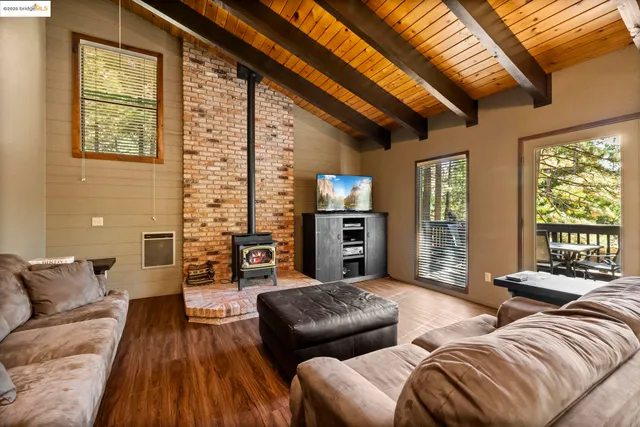 $425,000 | 28838 Snowhite Ridge Drive, Long Barn, CA 95335