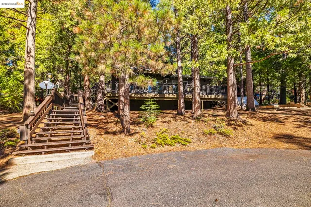 $425,000 | 28838 Snowhite Ridge Drive, Long Barn, CA 95335