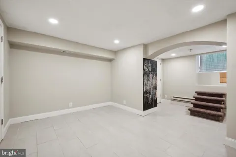 $1,950 | 2021 North 33rd Street, Unit 1, Philadelphia, PA 19121