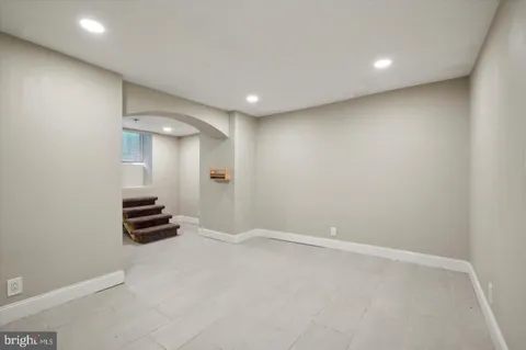 $1,950 | 2021 North 33rd Street, Unit 1, Philadelphia, PA 19121