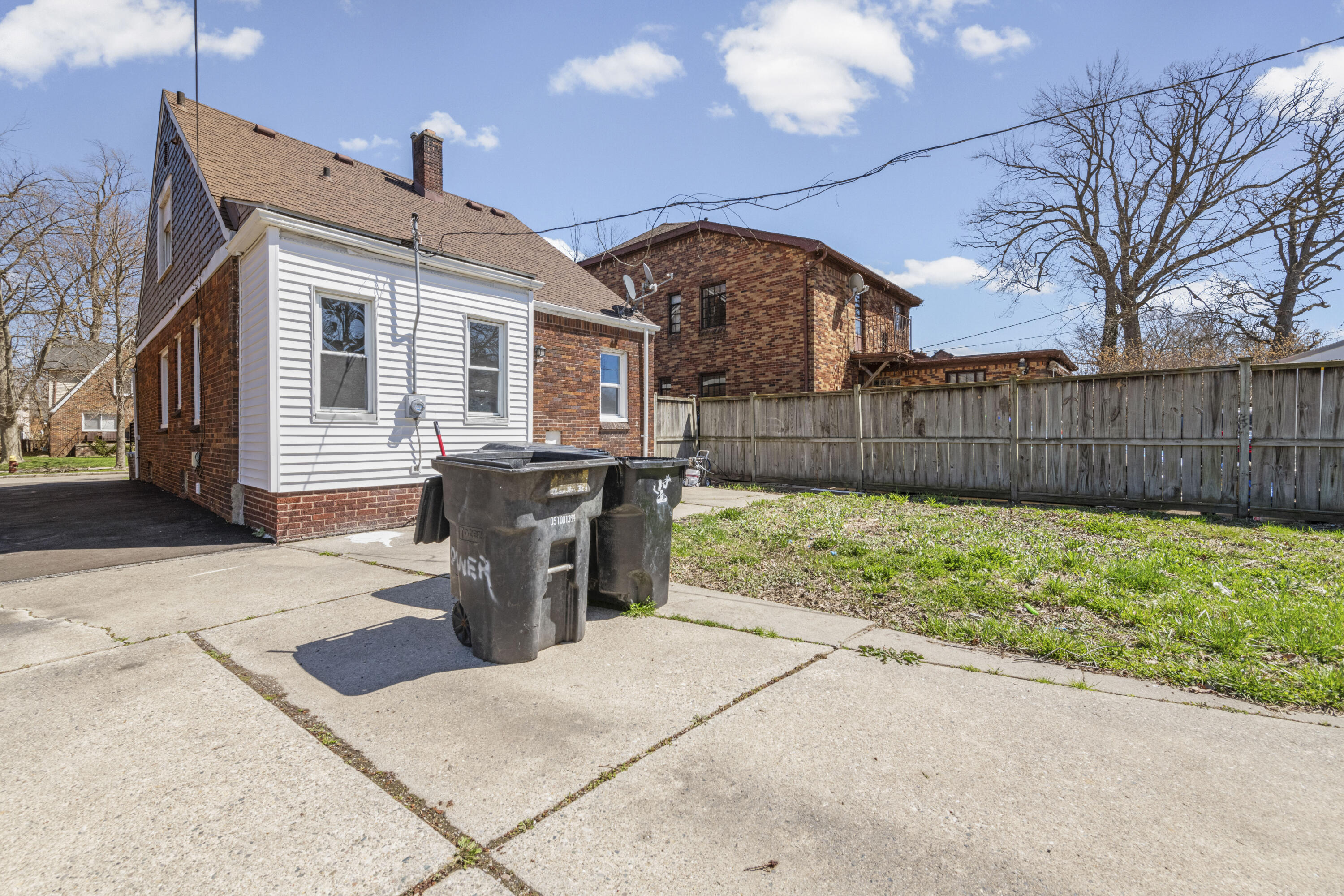5541 Grayton Street Detroit, MI 48224 - Photo 5 of 42 5541 Grayton-HD Drone Photography-4