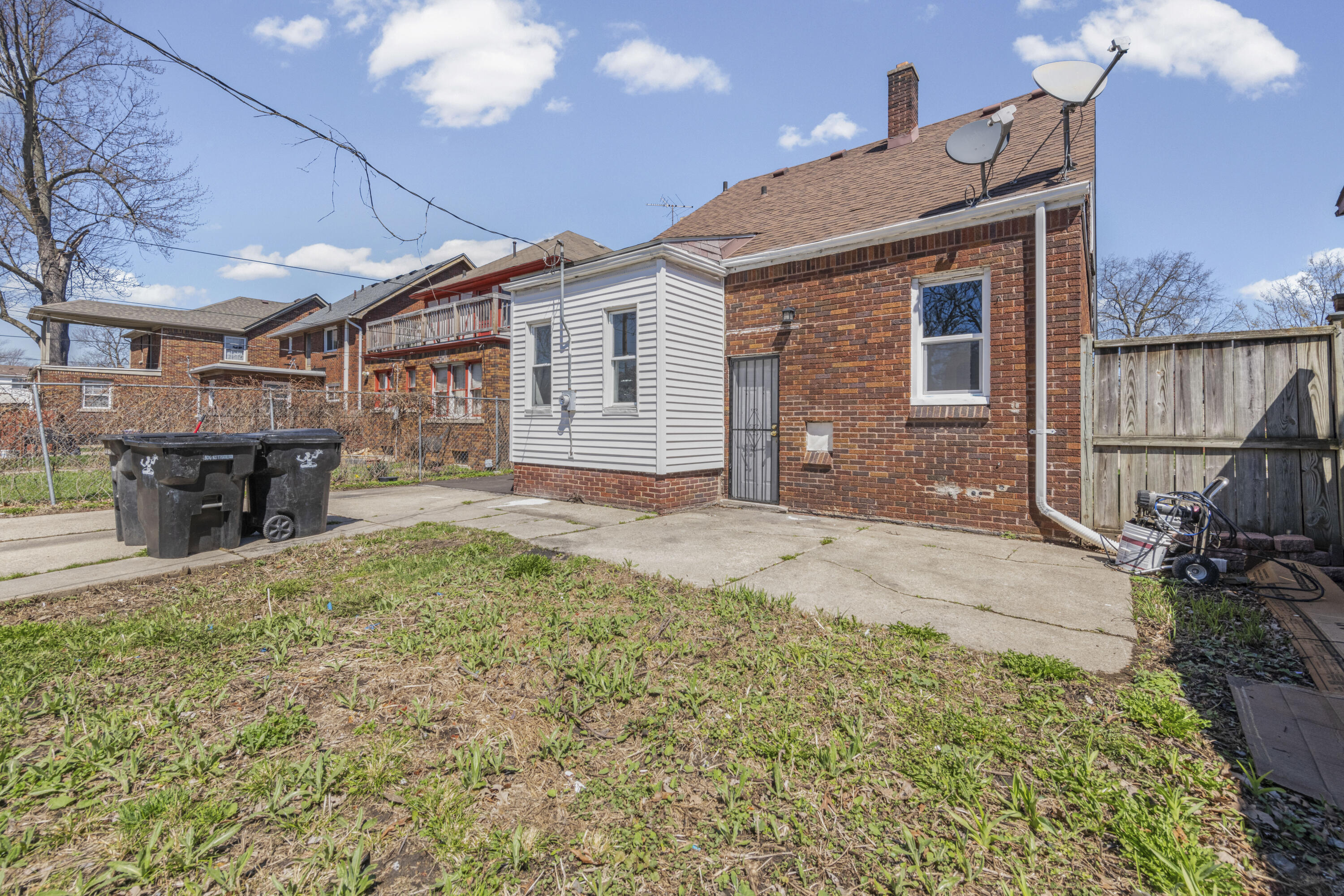 5541 Grayton Street Detroit, MI 48224 - Photo 7 of 42 5541 Grayton-HD Drone Photography-6