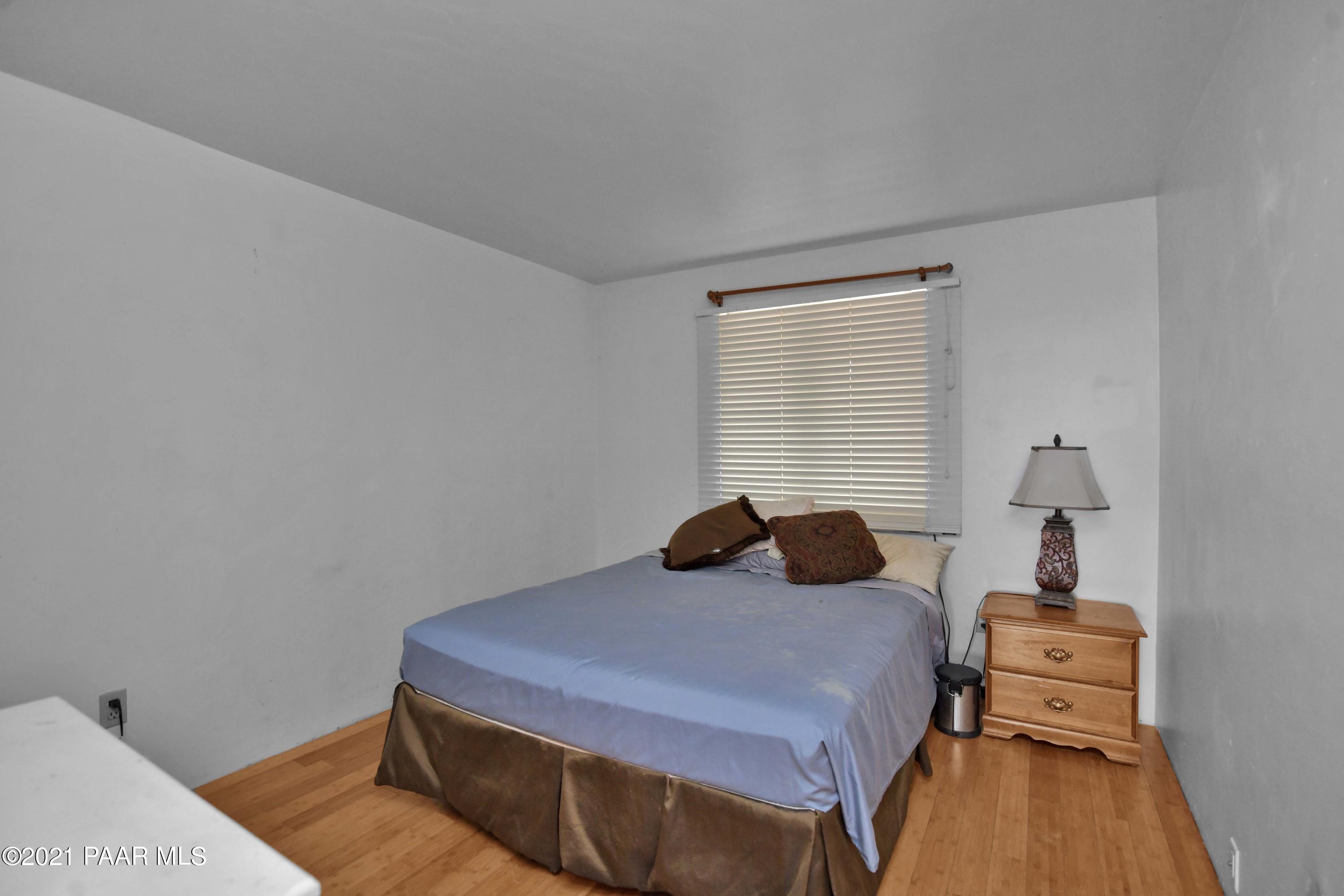 1695 North Topaz Road Prescott, AZ 86301 - Photo 11 of 27 Guest Bedroom