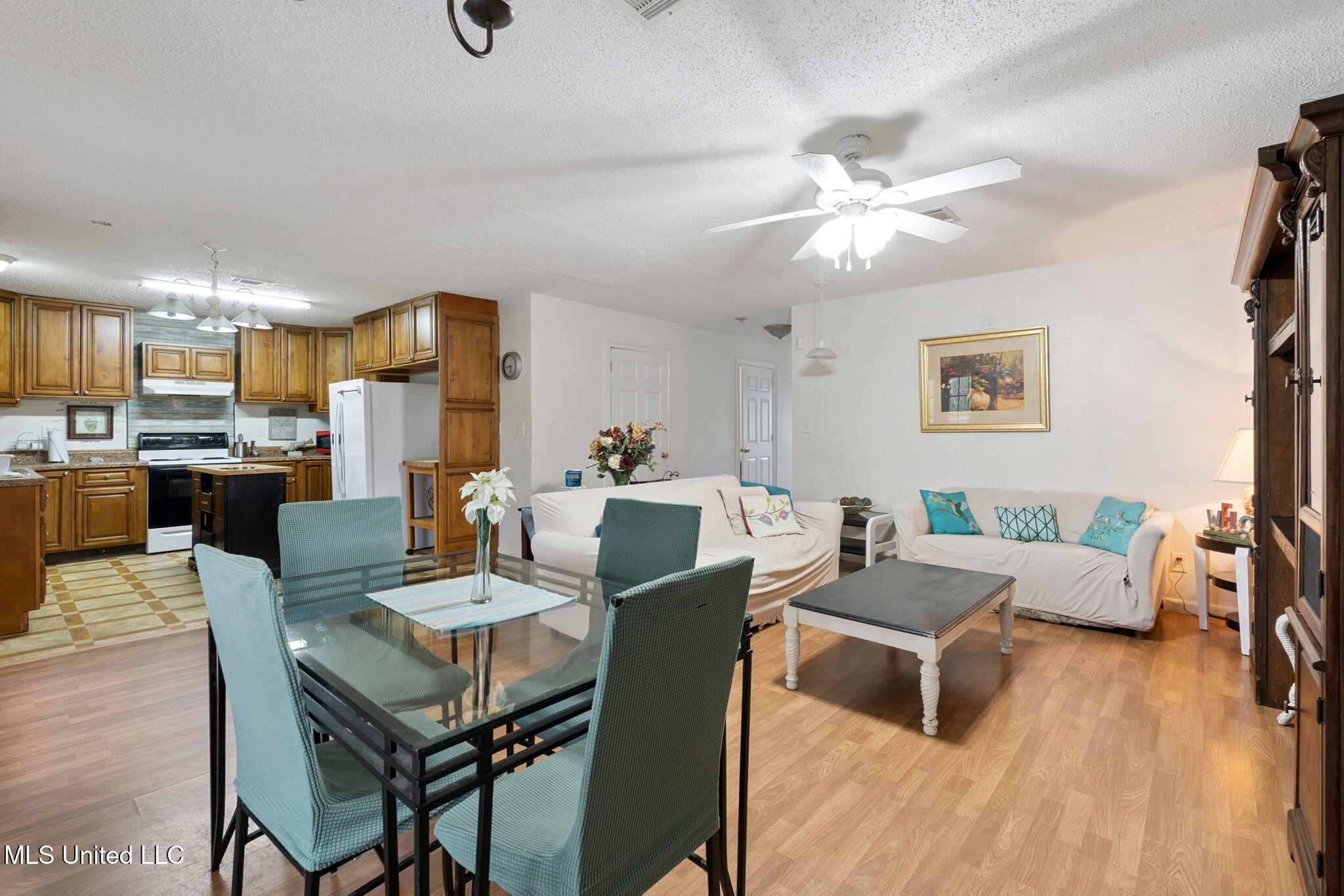 4250 1st Avenue Bay St. Louis, MS 39520 - Photo 5 of 17 007