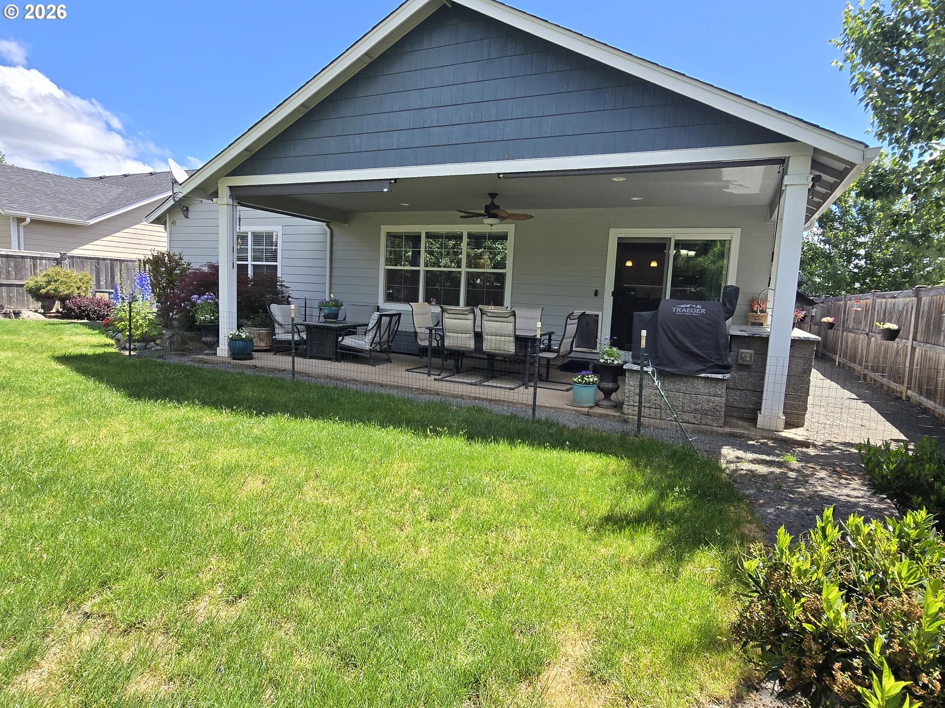 266 Retirement Lane Cave Junction, OR 97523 - Photo 4 of 44