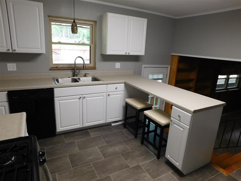 1516 Ridgeway Circle Athens, TN 37303 - Photo 5 of 19 20172198-4