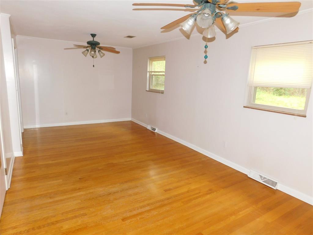 1516 Ridgeway Circle Athens, TN 37303 - Photo 8 of 19 20172198-7