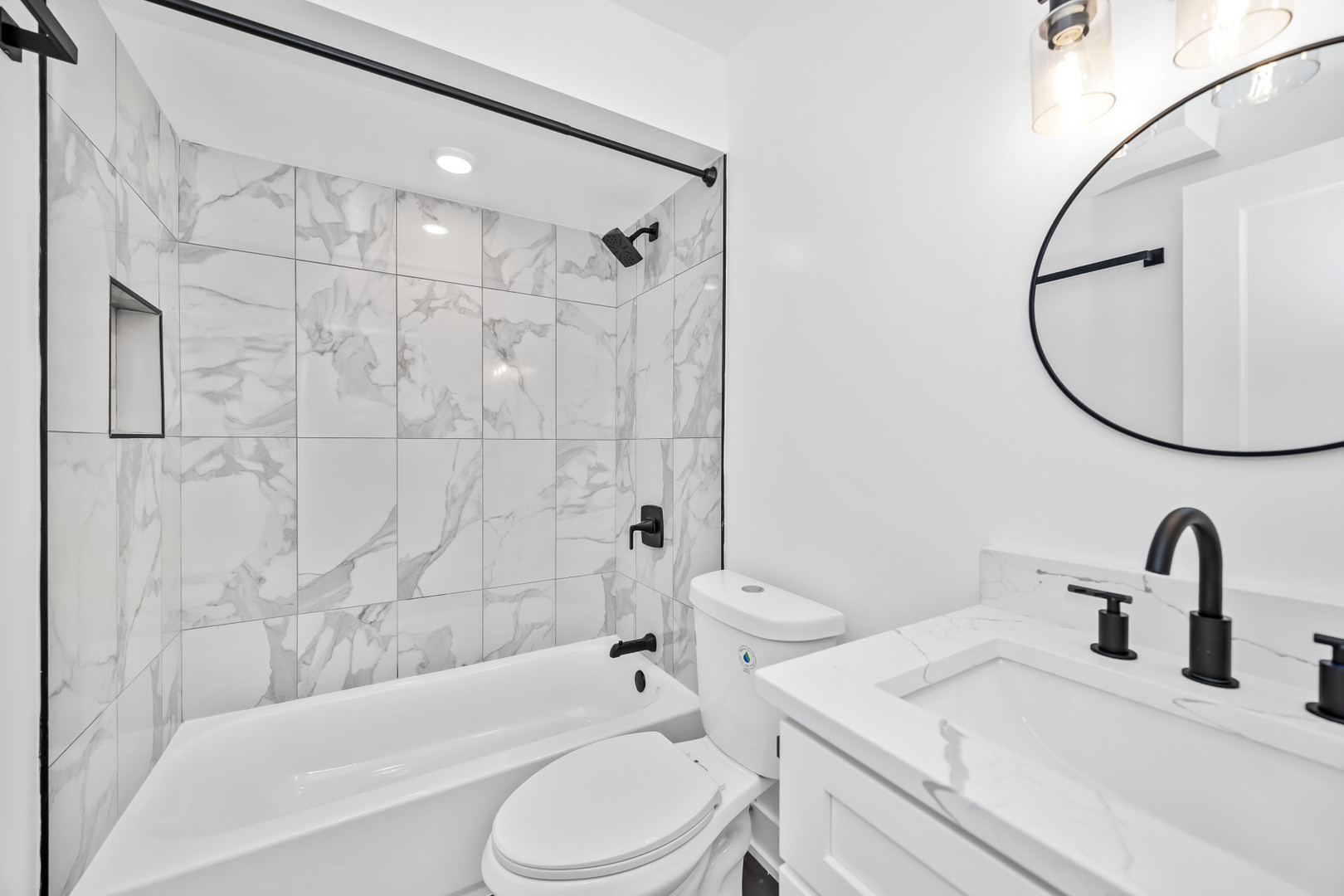 10217 Dearlove Road, Unit 301 Glenview, IL 60025 - Photo 11 of 16