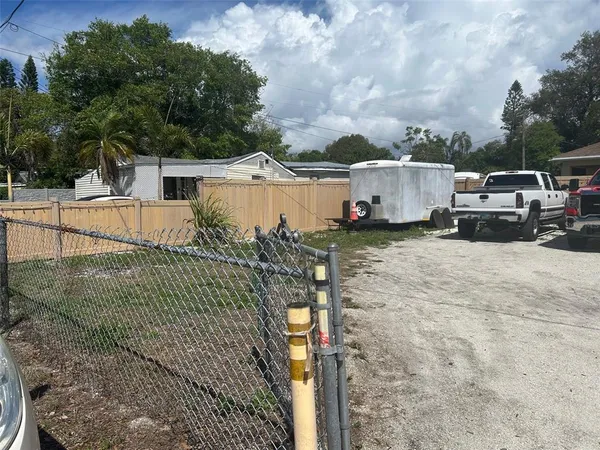 $185,000 | 2411 6th Street East, Bradenton, FL 34208