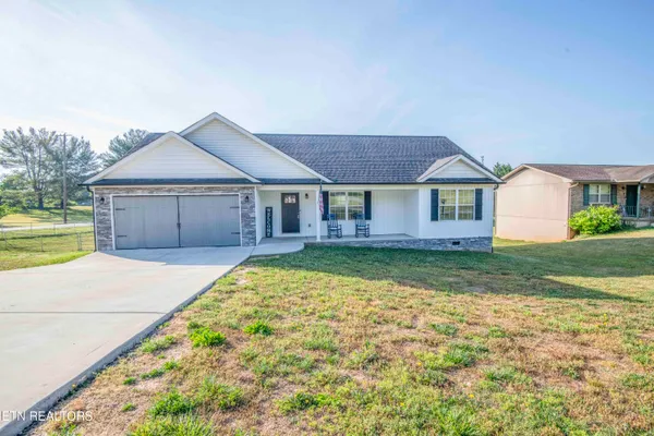 $357,500 | 103 Scenic View Drive, Corryton, TN 37721