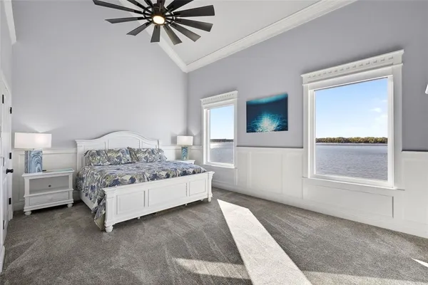 a close view of a bathtub in bathroom