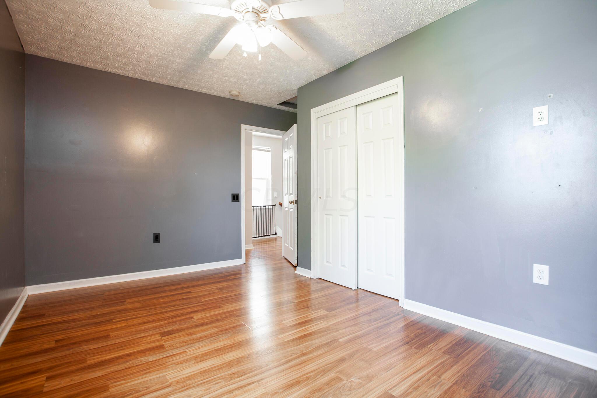 929 Lockbourne Road Columbus, OH 43206 - Photo 20 of 20 Bed 3