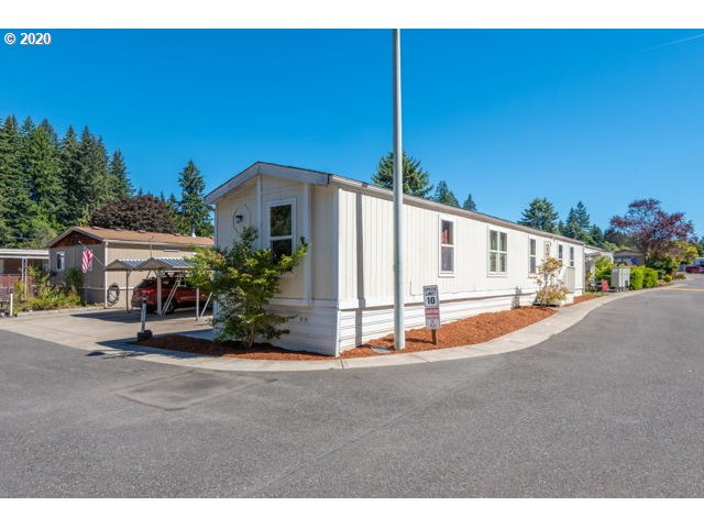 17655 Southeast Bluff Road, Unit 82 Sandy, OR 97055 - Photo 1 of 17 Gallery Image 1
