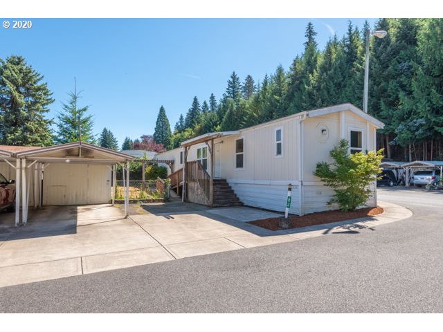 17655 Southeast Bluff Road, Unit 82 Sandy, OR 97055 - Photo 4 of 17 Gallery Image 4