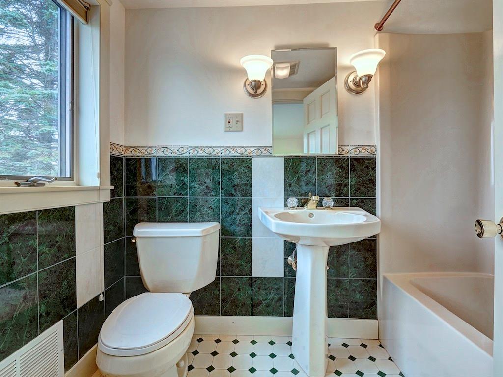 98 Port Clyde Road Tenants Harbor, ME 04860 - Photo 21 of 34 Photo
