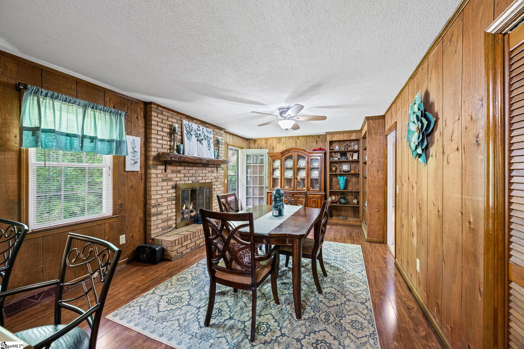 103 Manning Court Greenwood, SC 29649 - Photo 12 of 33