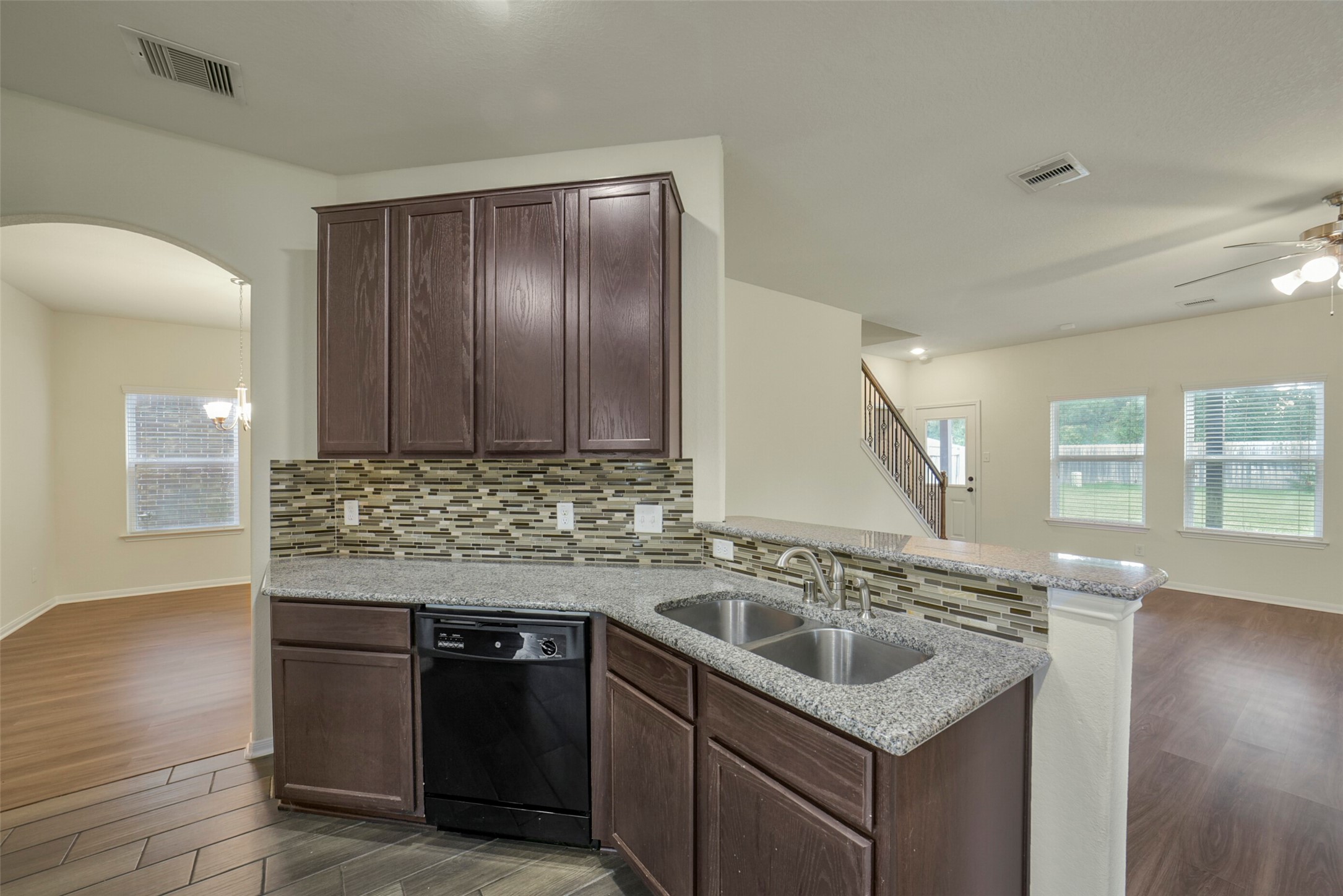 10502 Chestnut Path Way Tomball, TX 77375 - Photo 11 of 46