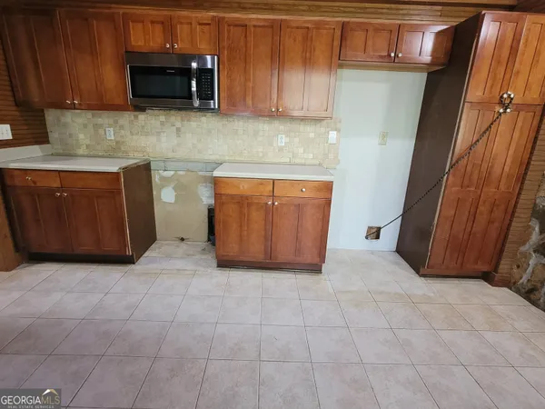 $2,500 | 2391 Booth Circle, Winder, GA 30680